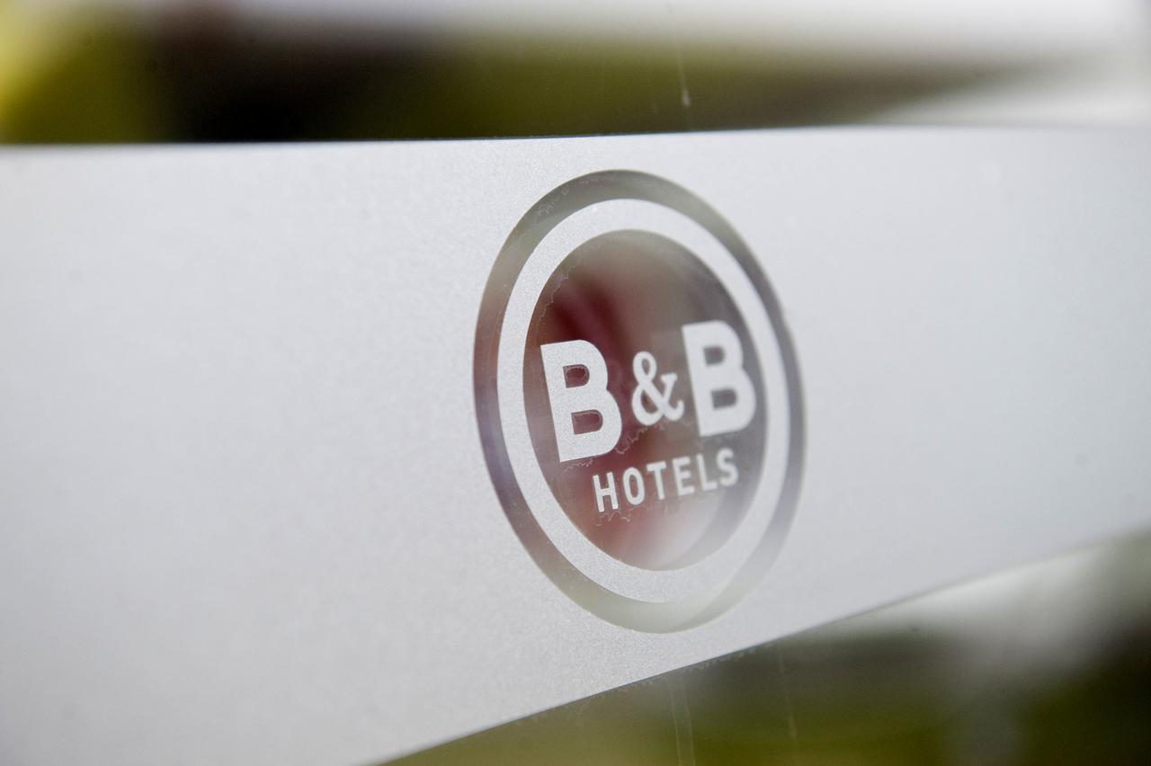 B&B Hotel Сакле Екстер'єр фото
